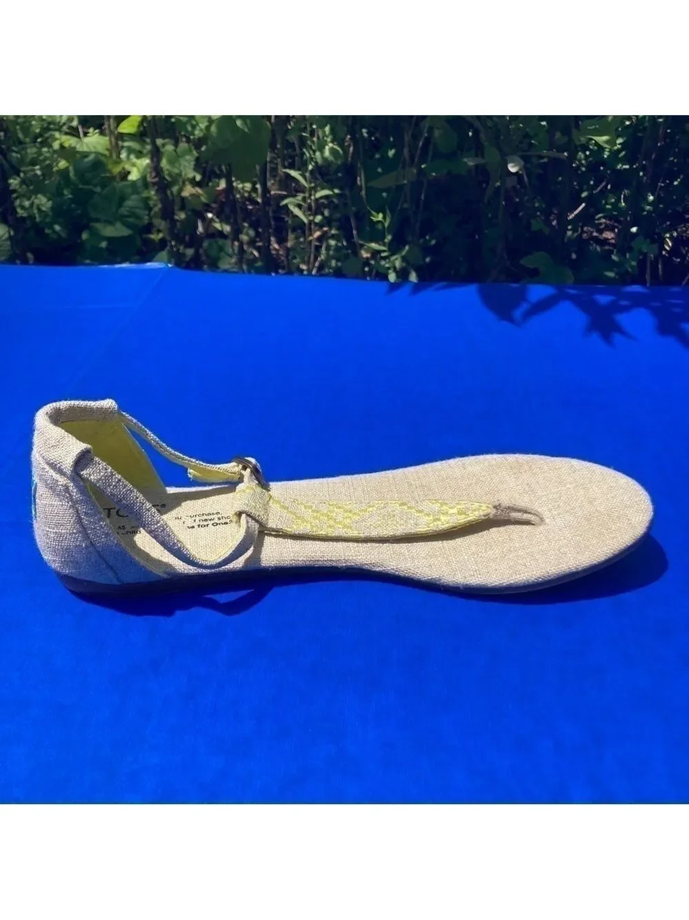Toms yellow patterned